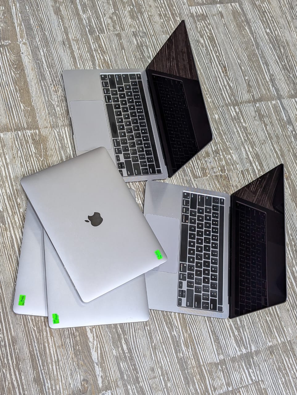 MacBook Pro 2020 Intel Core i5 16GB 512GB