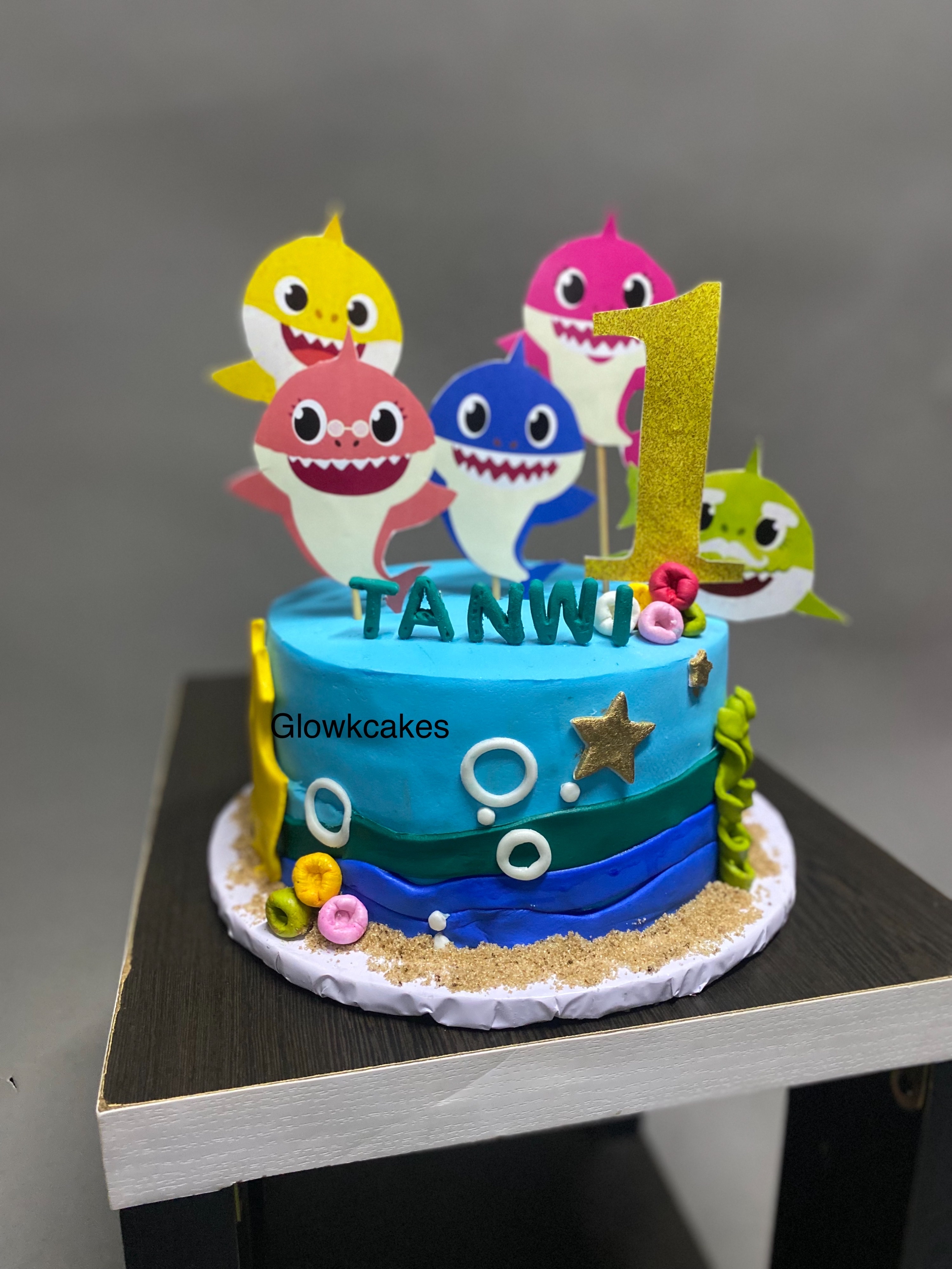 Customized birthday cake