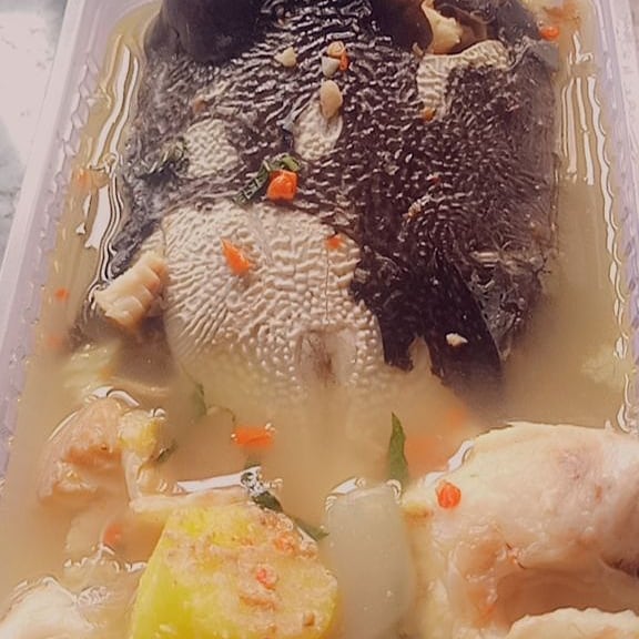 Whole catfish peppersoup